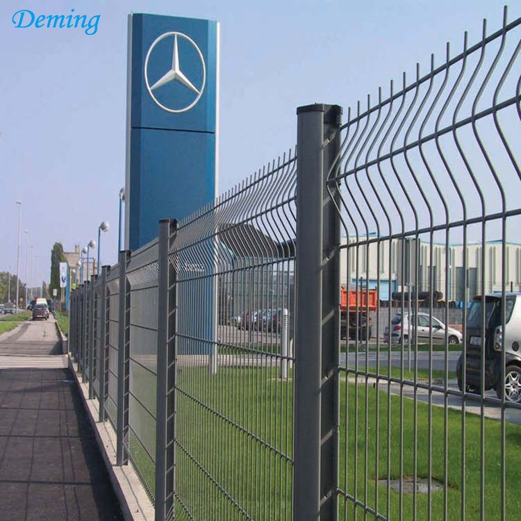 PVC coated and galvanized metal security fence