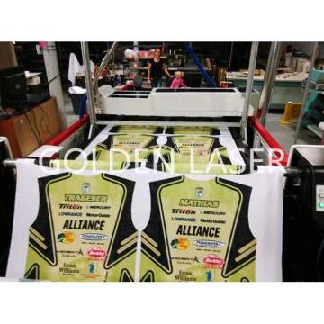 Dye Sublimation Textile Laser Cutting Machine