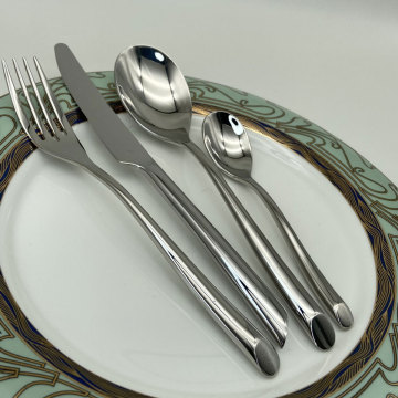 Stainless Steel Fork and Spoon Cutlery Set