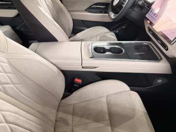 Mazda sedan for sale Mazda EZ-6