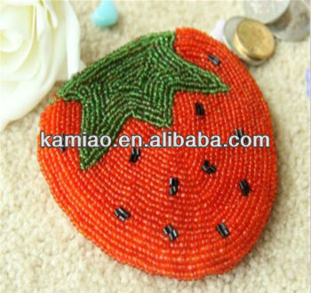 fashion handmade strawberry beaded pearl handbag