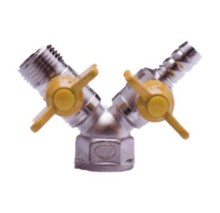 One inside two outside gas three-way valve