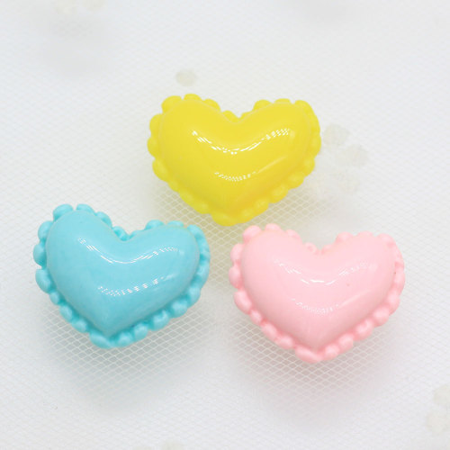 Edge Curl Colorful Heart Shaped Beads Charms para niños Toy Decor Craft Charms hechos a mano Flatback Spacer Phone Shell