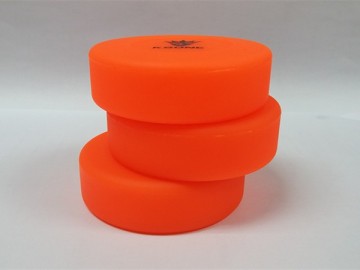 street hockey ball ice hockey puck