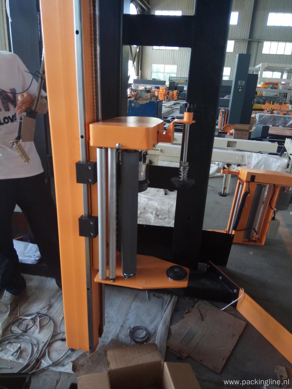 Rotary Arm Stretch Pallet Packing Machine