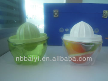 automatic citrus juicer