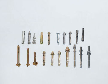 SPLIT DRIVE ANCHOR /SCREW PLUG