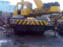 Used original Tadano TR400M rough terrain crane
