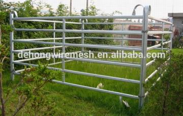 Livestock fence panels/ corral horse fence