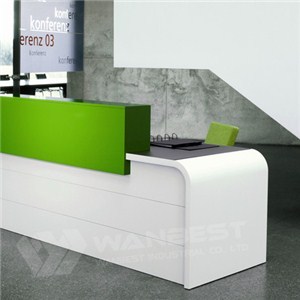 Person Reception Working Counter