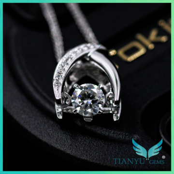 Moissanite diamond Pendant designs, 0.5CT VVS Clarity Moissanite diamond pendant set for women