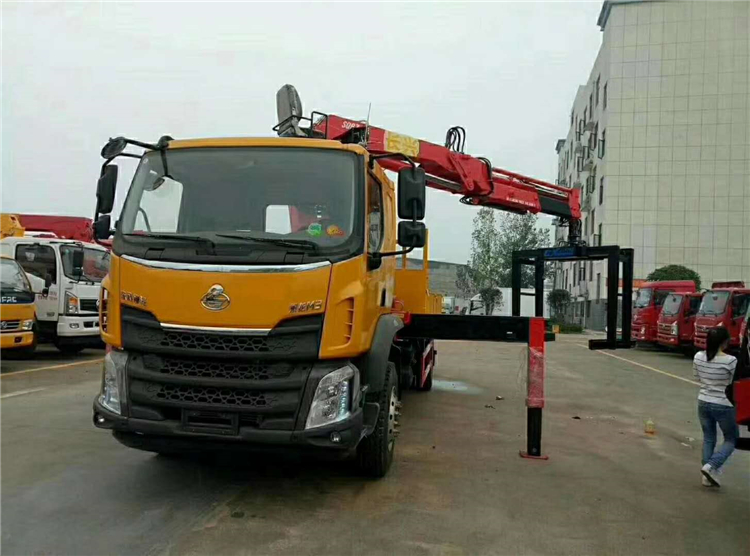 Truck Crane 6