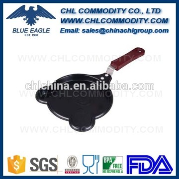 Bear shaped mini egg fry pan manufacturer