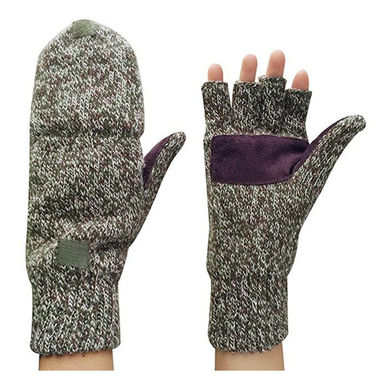 Lovely Knitted Gloves