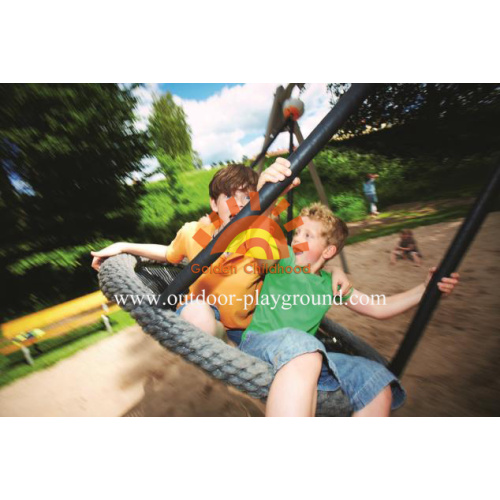 Spielplatz schwingt in Spielplatz Beschreibung