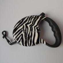 lighted retractable leash