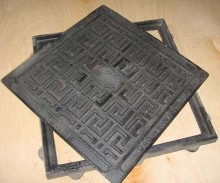 square manhole cover