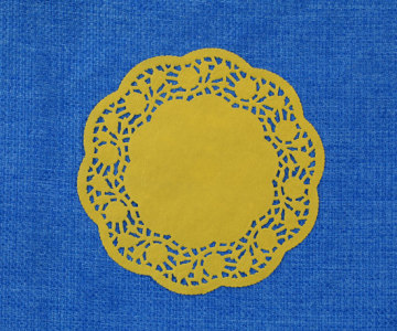 Round paper doily with printed 18cm