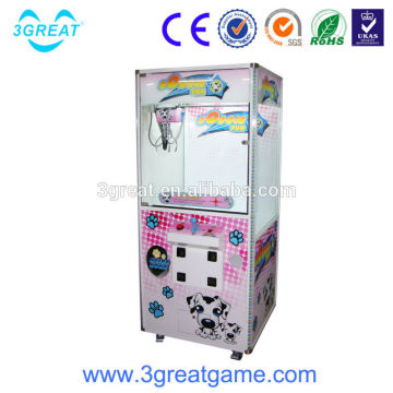 coin operated prize vending game machine