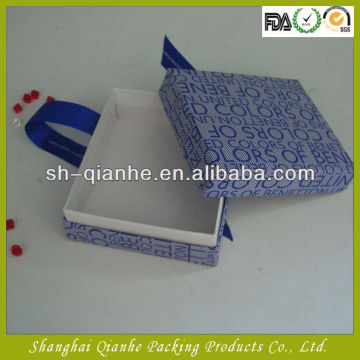 Ridged necktie box with ribbon,handcraft box