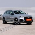 Großer Benzin 7sitzer SUV Audi Q7