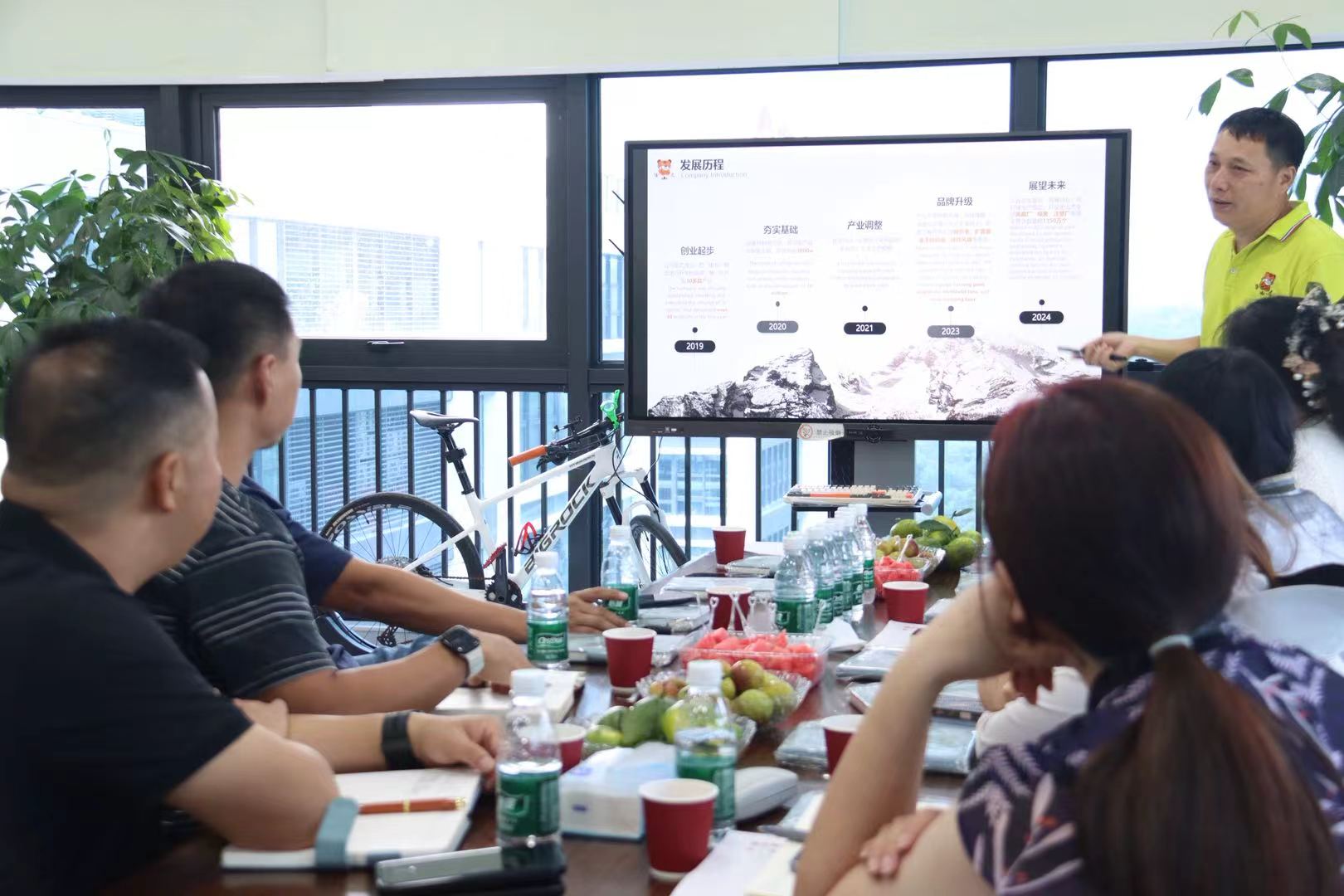 Событие корпоративного обмена Enterprise Exchange Event