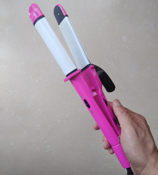 Hairdresser Shops Use Flat Hair Iron Curler Roller