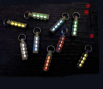 Automatic Flashing Keychain with Titanium Tritium Luminous Light