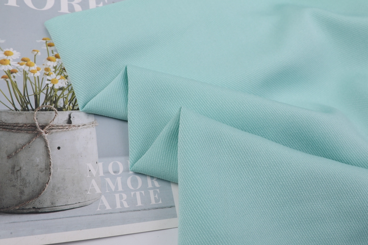 Umweltfreundlich gewebte 145GSM-Beispiele für gefärbte Rayon Twill-Stoffpreis zum Verkauf