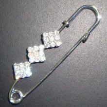 Garment pin