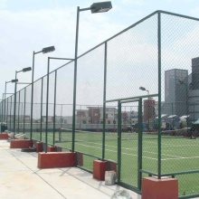 Temporary Chain Link Fence Posts and 6x10 Panels from Perma-Corr" 

(Note: Assuming "perucas" was intended to be "Perma-Corr," a known manufacturer of chain link fence components. If this is not correct, please provide more details.)