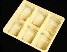 Vintage-Inspired Cake and Bread Container