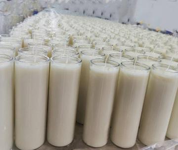 White Paraffin wax 7 days Glass Jar Candle