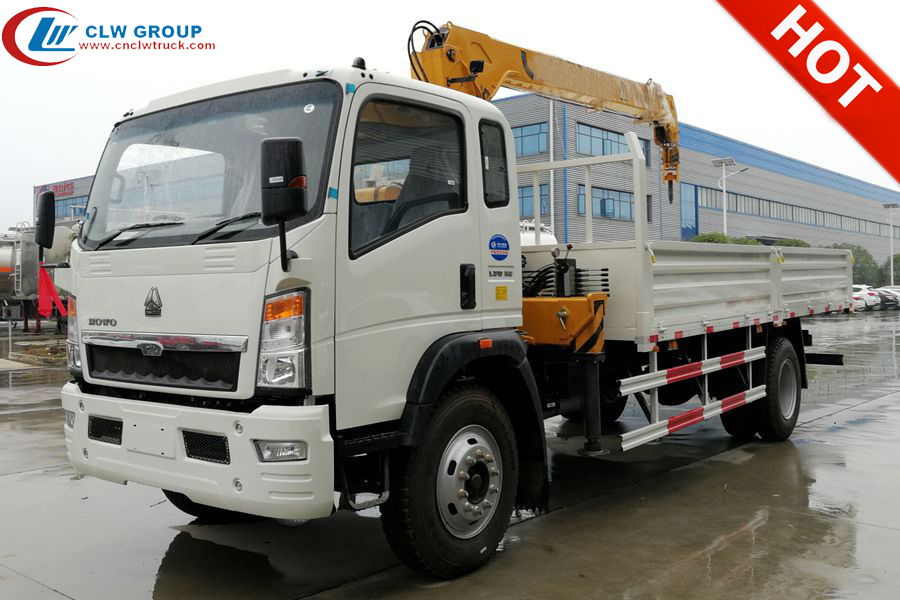 العلامة التجارية الجديدة SINO HOWO 5Tons Telescopic Crane Truck