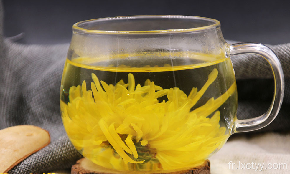 bon thé à la fleur de chrysanthème