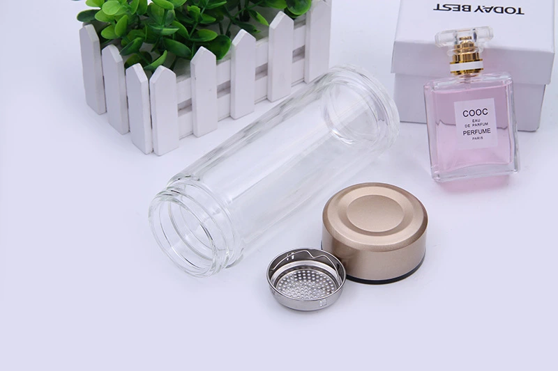 Ready to Ship in Stock Fast Dispatch Eco-Friendly Houseware Double Layer Glass Scented Tea Fiter Water Bottle Glass for Drinking