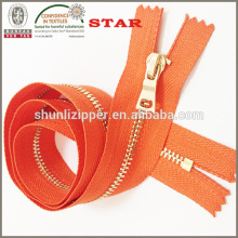 zipper ends open end