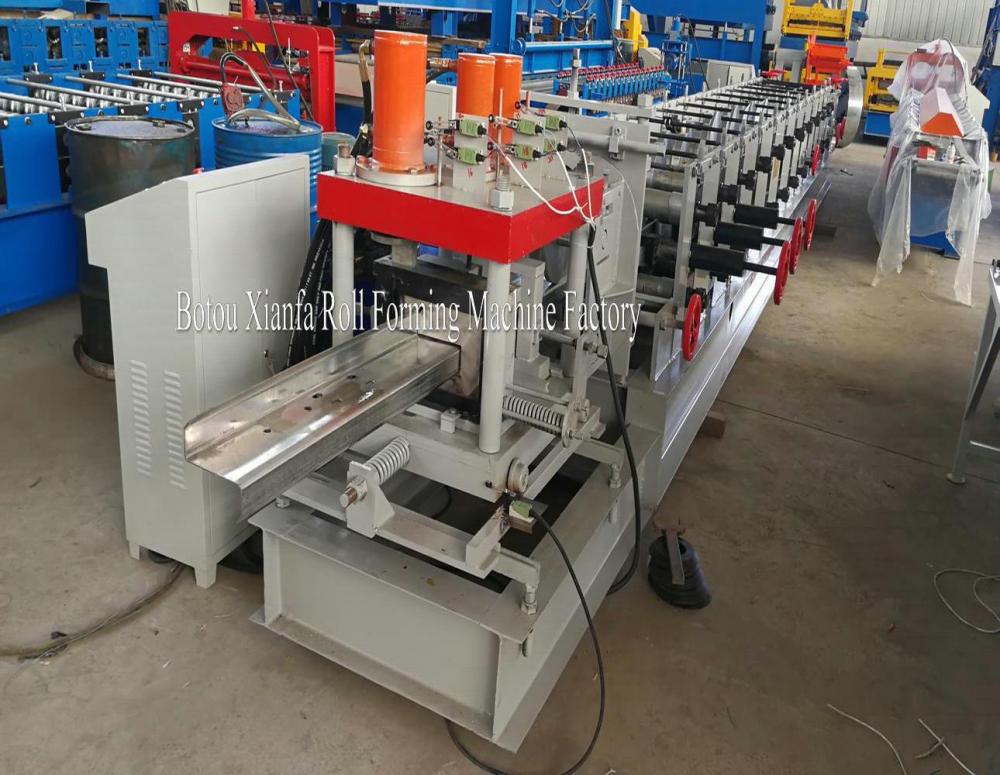 High Quality Z Purlin Roll Forming Machine