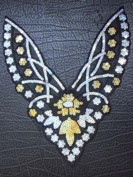 flake and bead patch