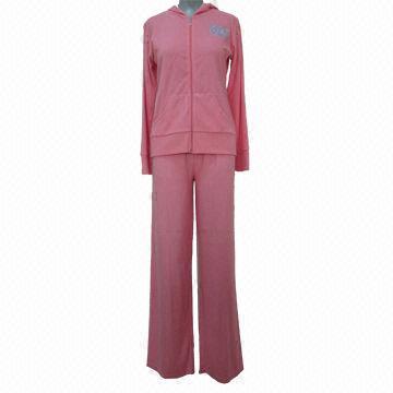 80% Cotton/20% Polyester Ladies' Fashionable Homewear Set with Opened Zipper Placket/Hood/Long Pants