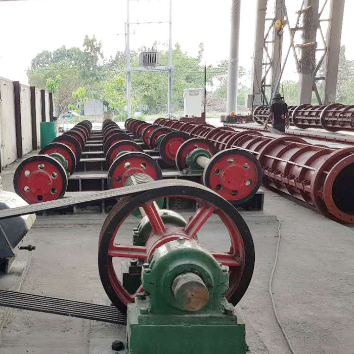 Prestressed concrete cement electric pole making machine