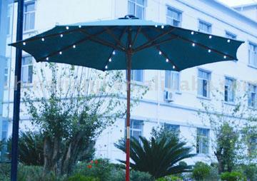 WOODEN UMBRELLA WITH SOLAR LIGHT