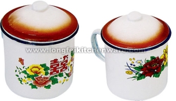 Enamel mug with cover decorated
