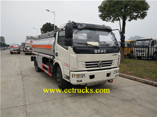 DongFeng 2000 gallon diesel mai tank