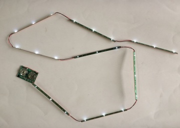 Single LED Flasher with Button Cell Power