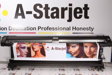 A Starjet Large Format Solvent Printers 220v / Canvas Printing Machine