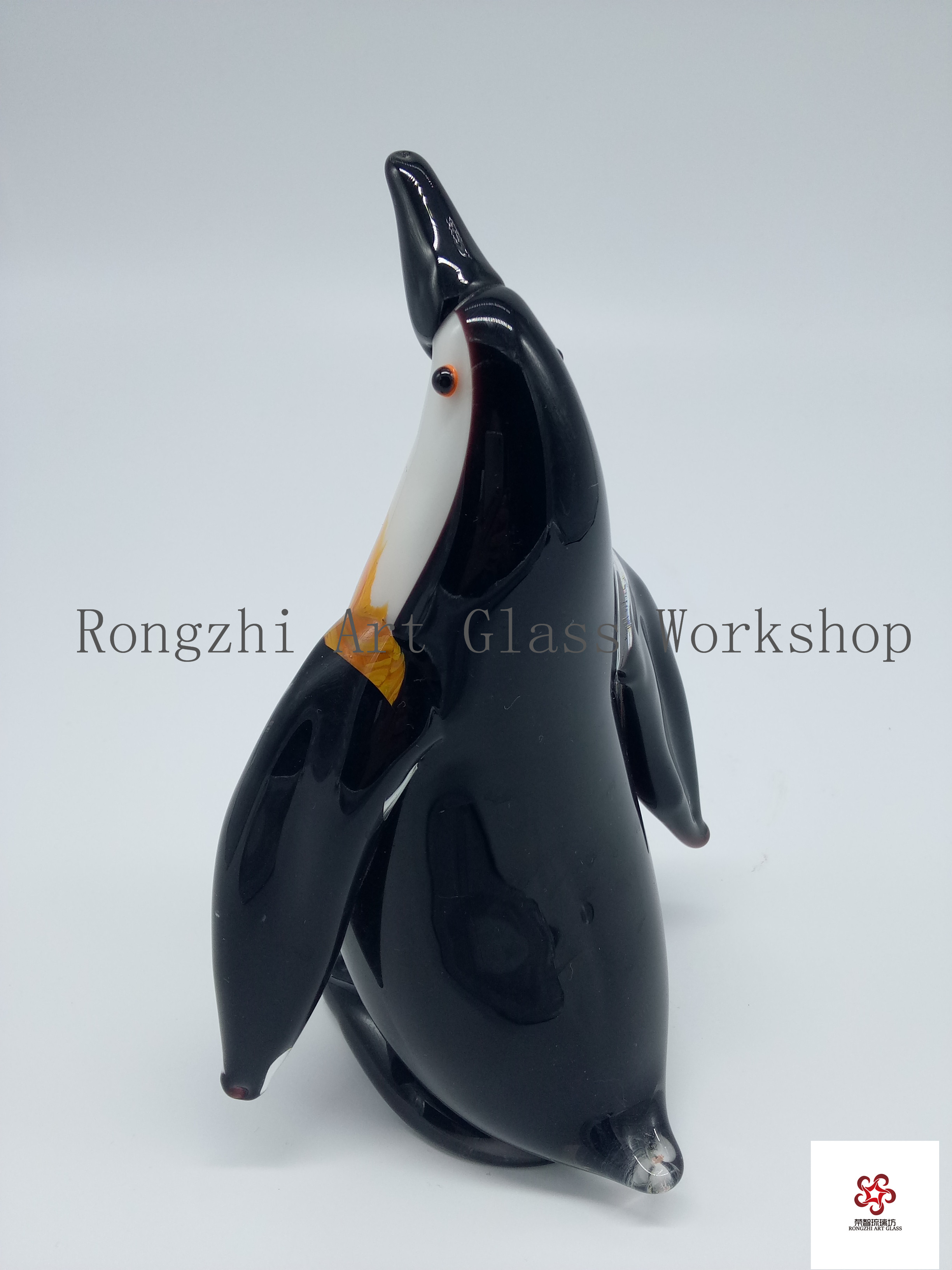 Elegant Penguin Glass Sculpture