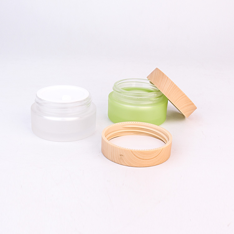 Beautiful cream packaging glass cosmetic jar cream jar with bamboo lid