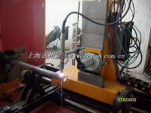 CNC pipe cutting machine