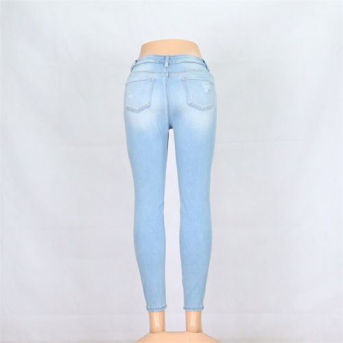 Jeans strappato alla moda femminile all&#39;ingrosso